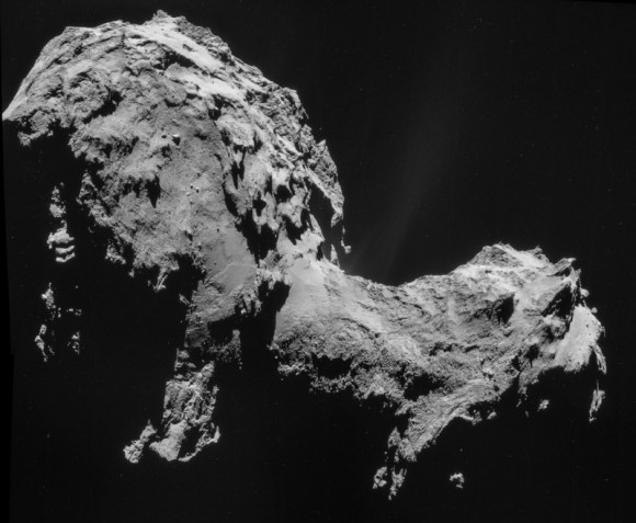 Cometa 67P/Churyumov-Gerasimenko. Fotografía tomada por la cámara a bordo de Rosetta (NavCam) el 19 de septiembre de 2014,&nbsp;&nbsp;a 28.6 km del cometa.&nbsp; Crédito de la imagen: Agencia Espacial Europea/Rosetta/NAVCAM 